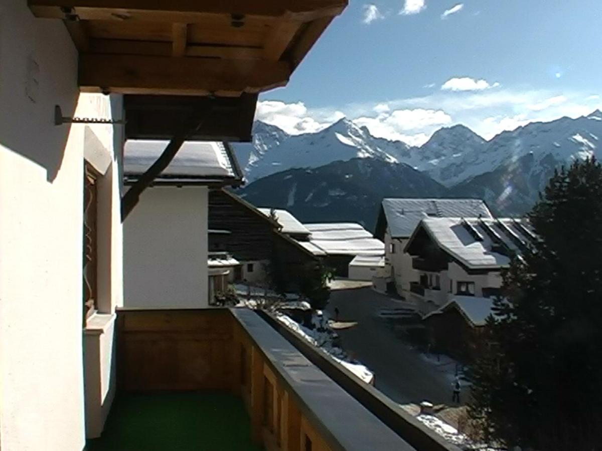 Haus Schoenjochl By Chatel Reizen Fiss Room photo